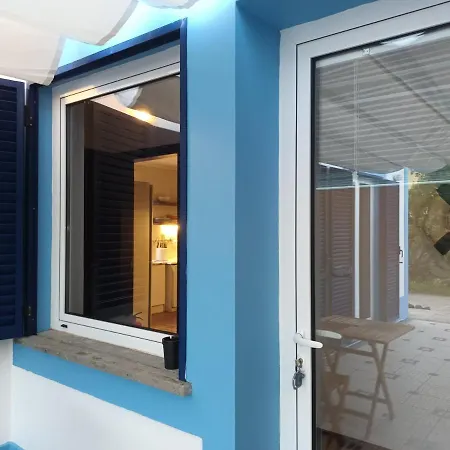 Casa Da Arvore Alojamento Local 449 Holiday home Porto Martins
