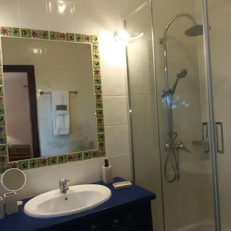 Prázdninový dům Casa Da Arvore Alojamento Local 449 *